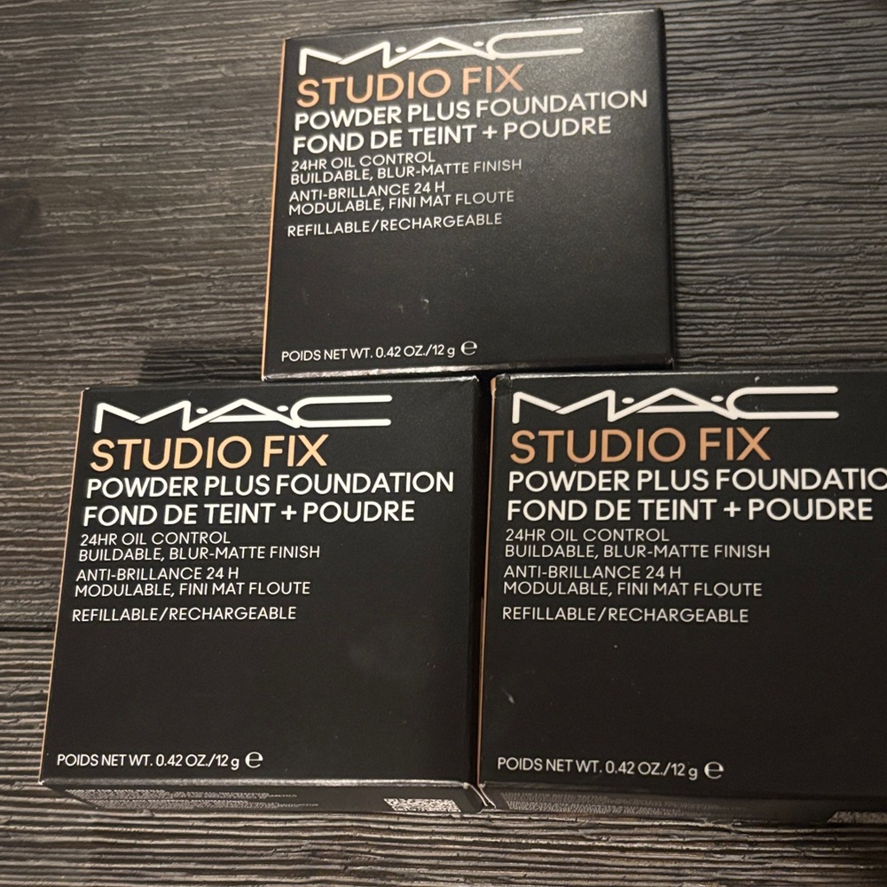 MAC Cosmetics Studio Fix Powder Plus Foundation NW 22 NIB (3)